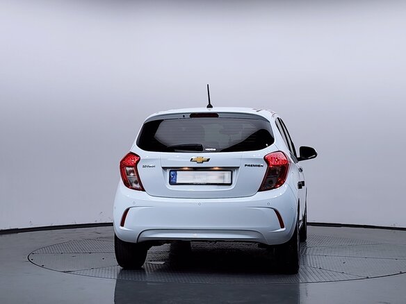 2022 Chevrolet Spark IV Рестайлинг, белый, 1347007 рублей - вид 3