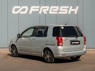 2005 Toyota Raum II, зелёный, 545000 рублей, вид 2