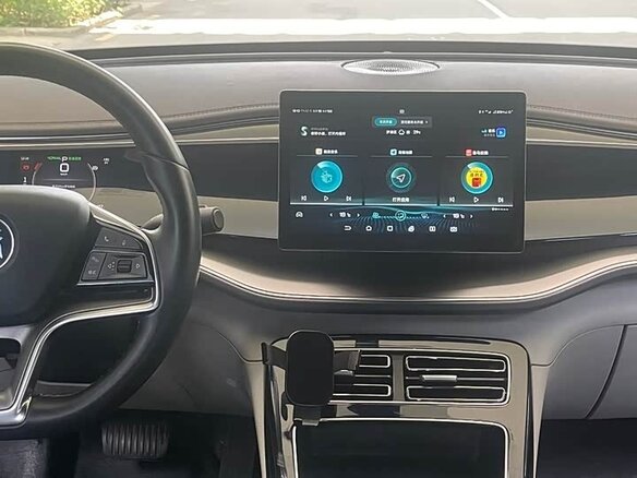 2023 BYD Qin Plus EV 500 I, серебристый, 1685000 рублей - вид 15