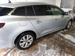 2020 Renault Megane IV Рестайлинг, серый, 1300000 рублей, вид 3