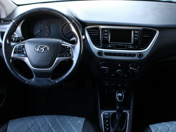 2017 Hyundai Solaris II, серый, 1309000 рублей - вид 13