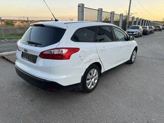 2012 Ford Focus III, белый, 530000 рублей, вид 2