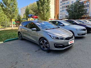 2015 Kia Ceed II Рестайлинг, серебристый, 1160000 рублей, вид 1