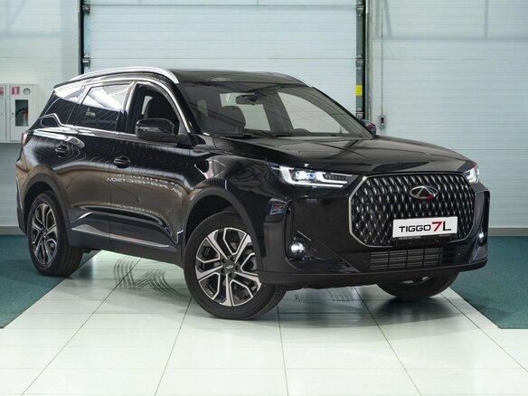 2025 Chery Tiggo 7L I, чёрный - вид 2
