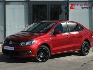 2013 Volkswagen Polo V, красный, 705000 рублей, вид 1
