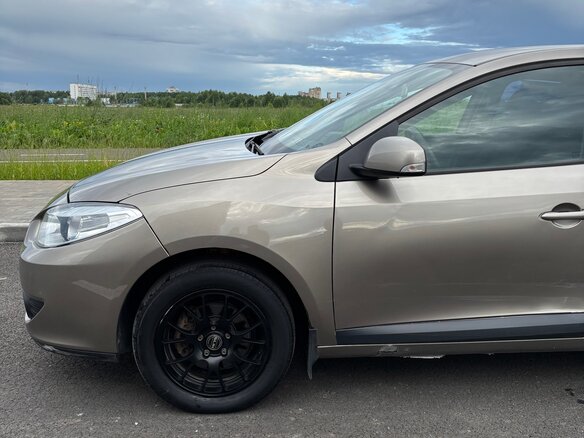 2011 Renault Fluence I, бежевый, 429000 рублей - вид 12
