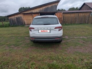 2020 Skoda Karoq I, белый, 2000000 рублей, вид 3