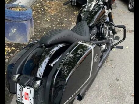 2021 Harley-Davidson Sport Glide, чёрный, 1400000 рублей, вид 3
