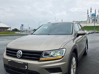 2020 Volkswagen Tiguan II, коричневый, 2600000 рублей, вид 1