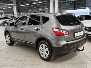 2013 Nissan Qashqai I Рестайлинг, серый, 877000 рублей, вид 4