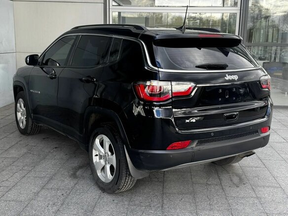 2018 Jeep Compass II, чёрный, 1700000 рублей - вид 5