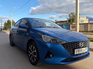 2021 Hyundai Solaris II Рестайлинг, синий, 1675000 рублей, вид 2