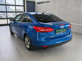 2018 Ford Focus III Рестайлинг, синий, 925000 рублей, вид 4