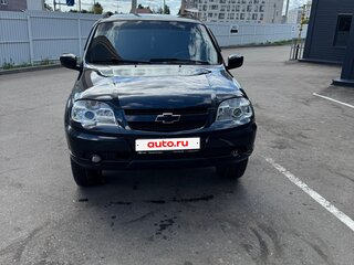 2018 Chevrolet Niva I Рестайлинг, чёрный, 765000 рублей, вид 2