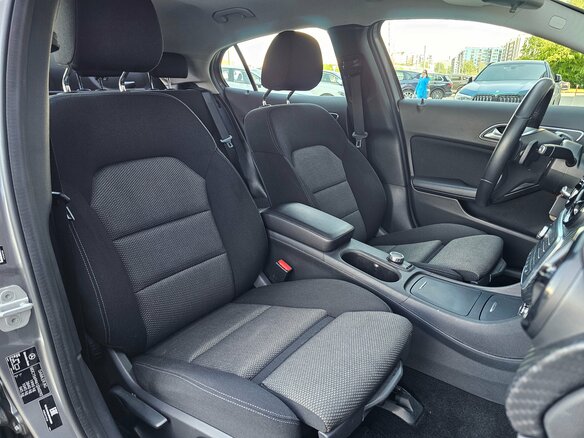 2016 Mercedes-Benz GLA 250 I (X156), серый, 2250000 рублей - вид 22