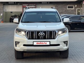 2020 Toyota Land Cruiser Prado 150 Series Рестайлинг 2, белый, 4700000 рублей, вид 2