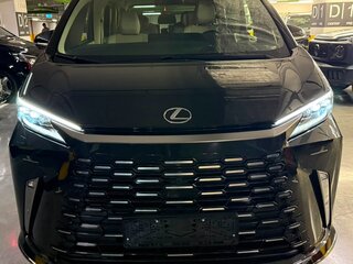 Lexus LM 350h II