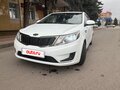 2011 Kia Rio III, белый, 750000 рублей