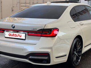 2021 BMW 7 серии Long 740Li VI (G11/G12) Рестайлинг, белый, 3900000 рублей, вид 3