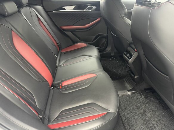 2024 Geely Coolray I Рестайлинг, белый, 2250000 рублей - вид 22