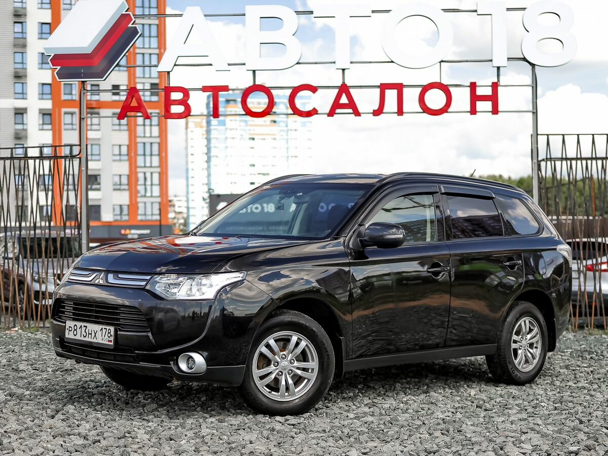 Открыть фотографии: Mitsubishi Outlander III