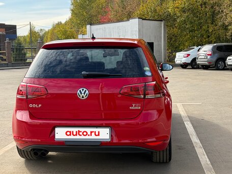 2014 Volkswagen Golf VII, красный, 1275000 рублей, вид 4