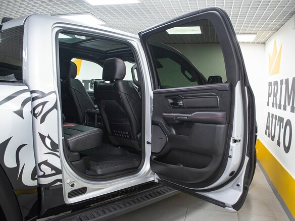 2026 Ram 1500 RHO V Рестайлинг, серебристый, 12499000 рублей - вид 19