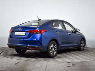 2022 Hyundai Solaris II Рестайлинг, синий, 1670000 рублей, вид 5