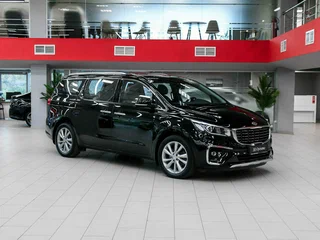 2018 Kia Carnival III, чёрный, 2690000 рублей, вид 3