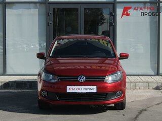 2013 Volkswagen Polo V, красный, 705000 рублей, вид 2