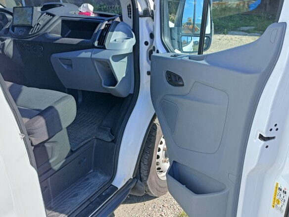 2017 Ford Transit, белый, 3300000 рублей - вид 12