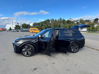 2024 Li Auto (Lixiang) L9 44.5 kWh I, чёрный, 6800000 рублей, вид 3