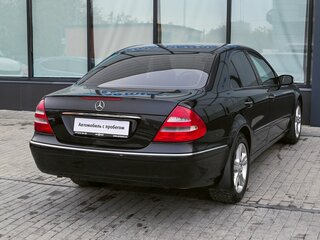 2005 Mercedes-Benz E-Класс 200 III (W211, S211), чёрный, 825000 рублей, вид 5