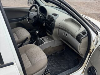 2010 Lada (ВАЗ) Kalina I, белый, 170000 рублей, вид 5
