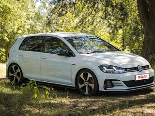 2018 Volkswagen Golf GTI VII Рестайлинг, белый, 2100000 рублей, вид 2