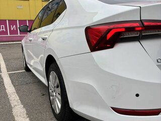 2021 Skoda Octavia IV (A8), белый, 1360000 рублей, вид 4