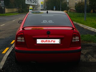 2008 Skoda Octavia I (A4) Рестайлинг, красный, 1000000 рублей, вид 2
