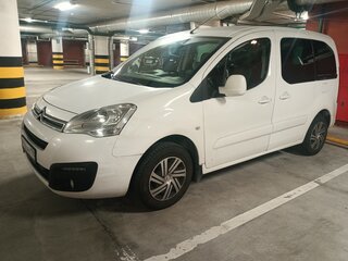 2017 Citroen Berlingo II Рестайлинг 2, белый, 1035000 рублей, вид 1