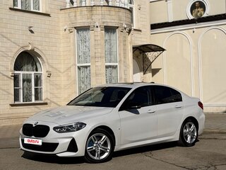 2021 BMW 1 серии 120i III (F52) Рестайлинг, серый, 2450000 рублей, вид 1