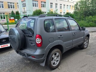 2012 Chevrolet Niva I Рестайлинг, серый, 430000 рублей, вид 3