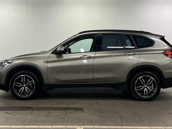 2018 BMW X1 18d sDrive II (F48), бежевый, 2180000 рублей - вид 3