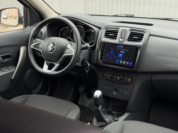 2021 Renault Sandero Stepway II Рестайлинг, белый - вид 12