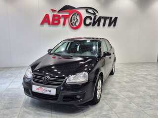 2010 Volkswagen Jetta V, чёрный, 699000 рублей, вид 3