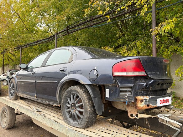 2001 Chrysler Sebring II, синий, 110000 рублей - вид 3