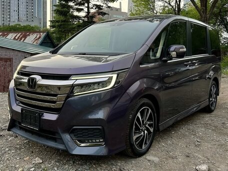 2021 Honda Stepwgn Spada V Рестайлинг, серый, 1930000 рублей, вид 1