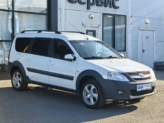 2019 Lada (ВАЗ) Largus Cross I, белый, 815000 рублей, вид 3