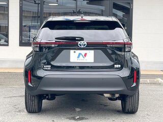 2023 Toyota Yaris Cross I, чёрный, 1550300 рублей, вид 5
