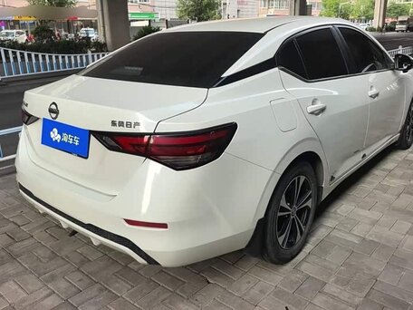 2022 Nissan Sylphy IV (B18), белый, 1133000 рублей, вид 3