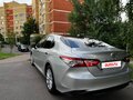 2018 Toyota Camry VIII (XV70), серебристый - вид 1