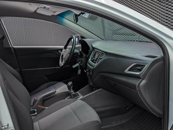 2019 Hyundai Solaris II, белый, 999000 рублей - вид 25